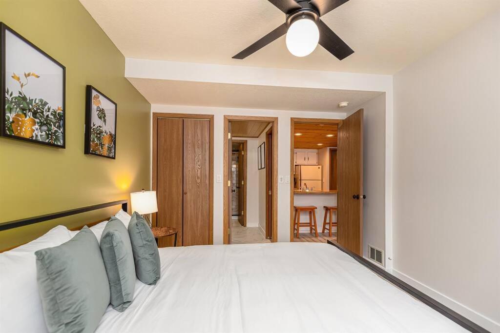 Peaceful 2-Bedroom Townhome Retreat W/Wooded View Galena Exterior foto